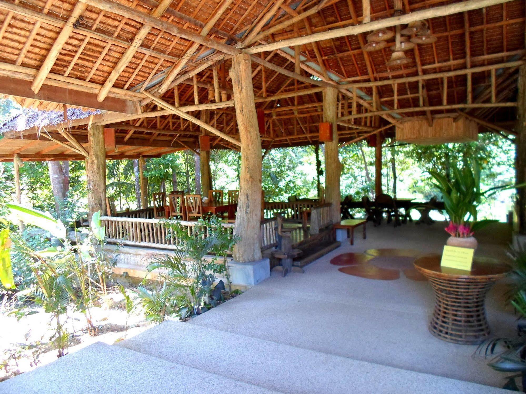 The Cliff & River Jungle Resort Phanom Exterior foto
